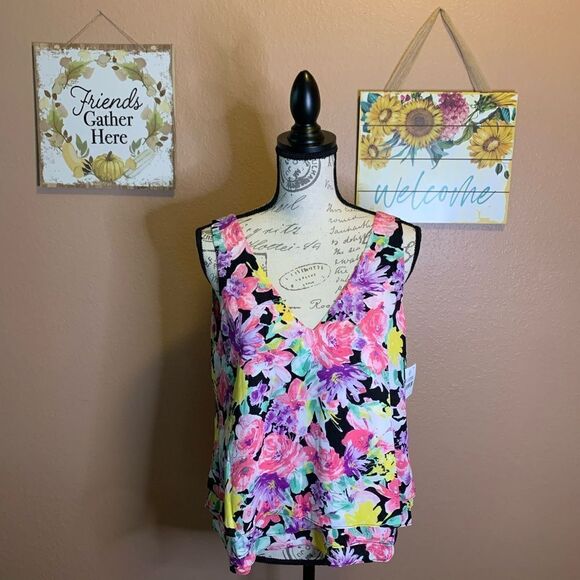 Leyden floral blouse  - Picture 1 of 11